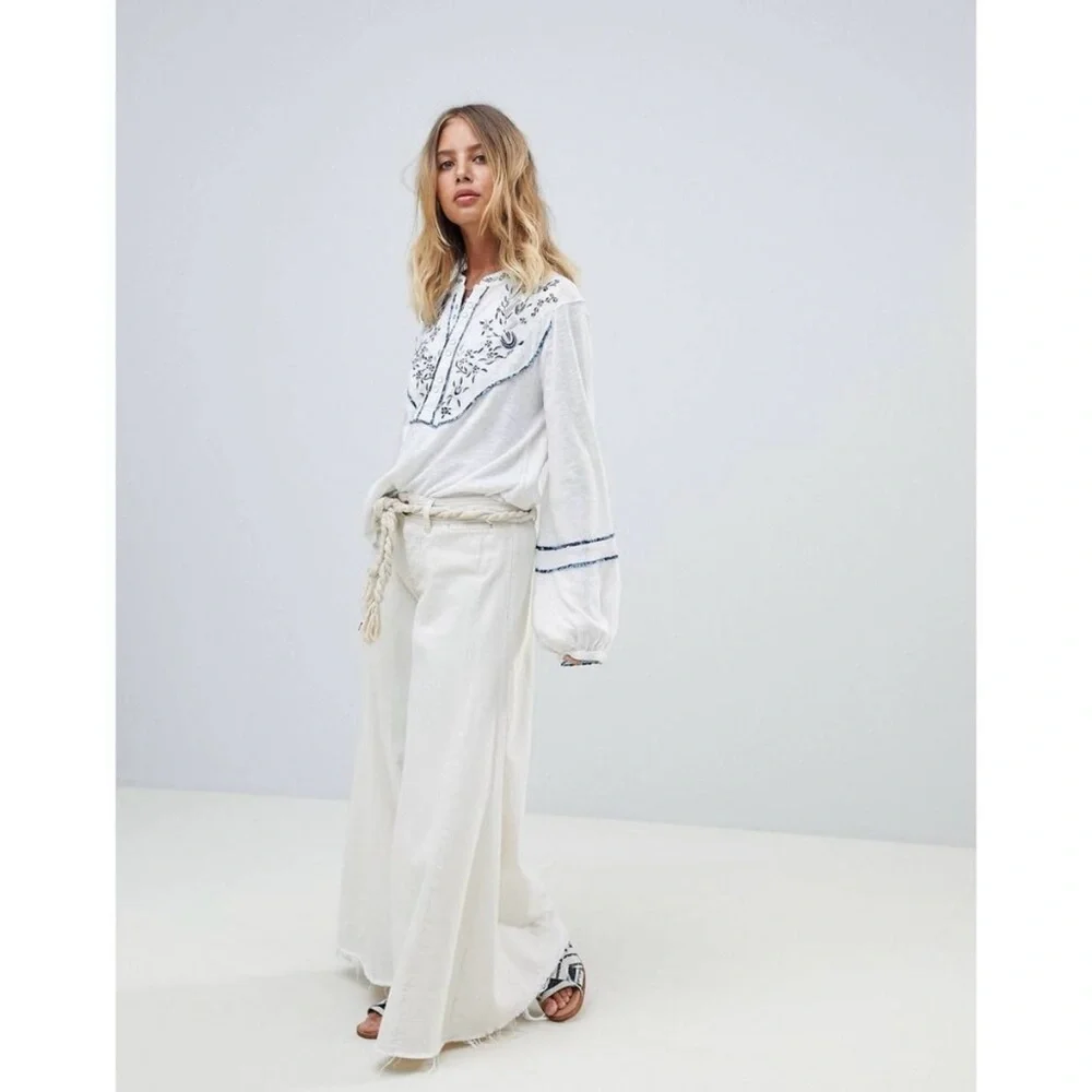 Free People Sundance Kid Western Ivory Blue Embroidered Henley Top Women Small